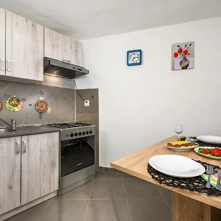 Holiday home 1 Bedroom Lovely In Barat *